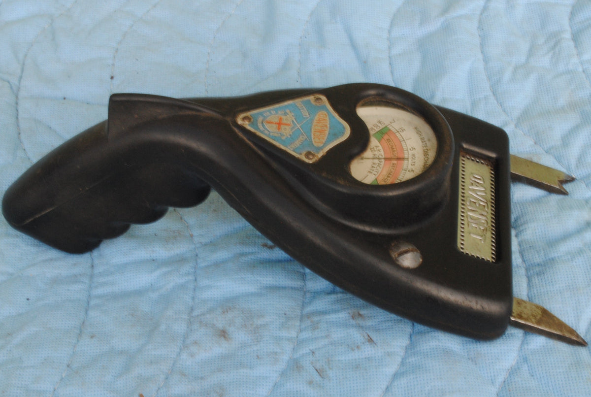 Authentic Davenset Battery Cell Tester