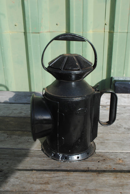 1917 C&M Railway signal lantern