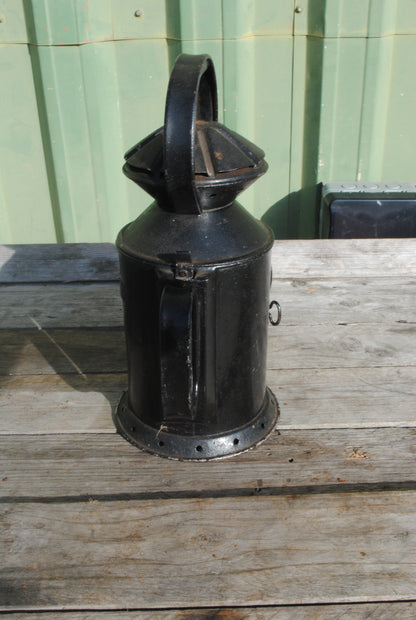 1917 C&M Railway signal lantern