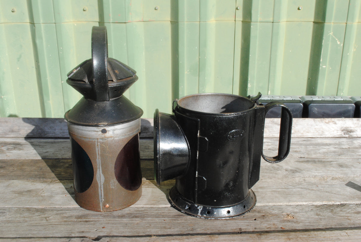 1917 C&M Railway signal lantern