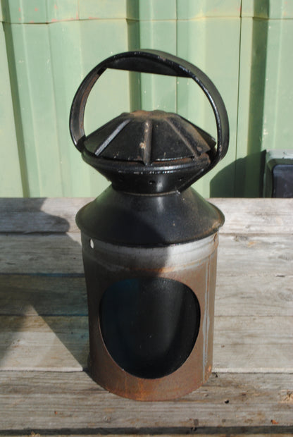 1917 C&M Railway signal lantern