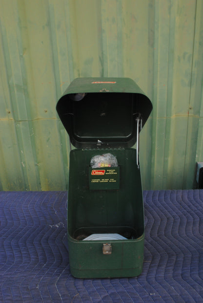 NOS Coleman 220E Lantern In Original Box