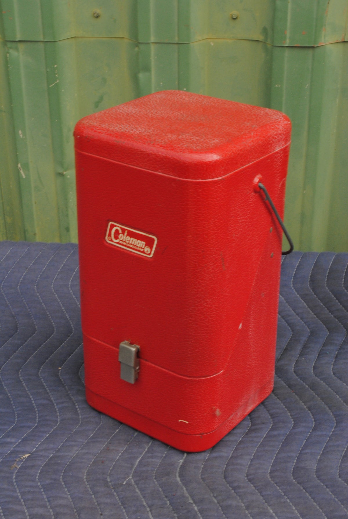 NOS Coleman 200A Lantern In Original Box
