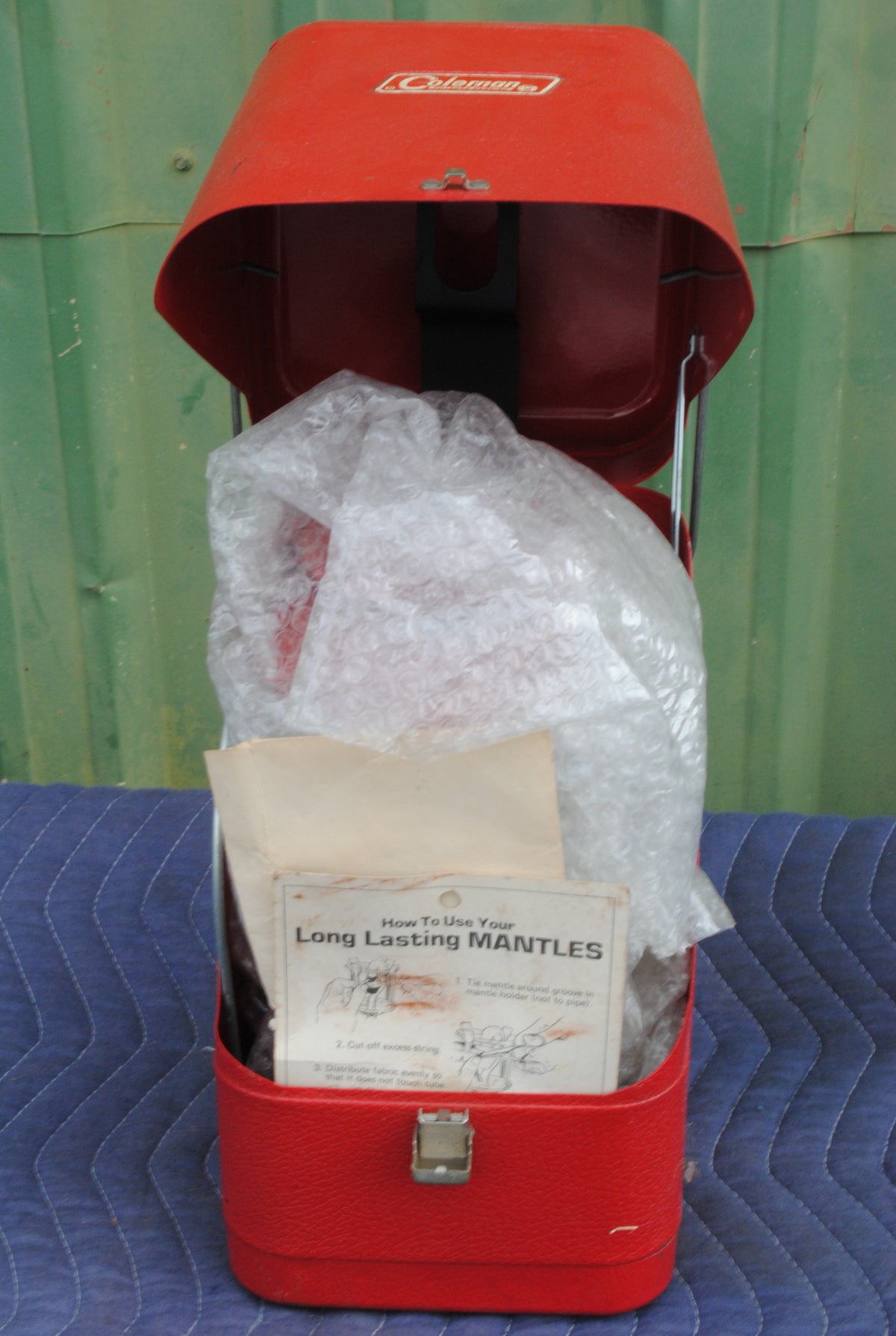 NOS Coleman 200A Lantern In Original Box
