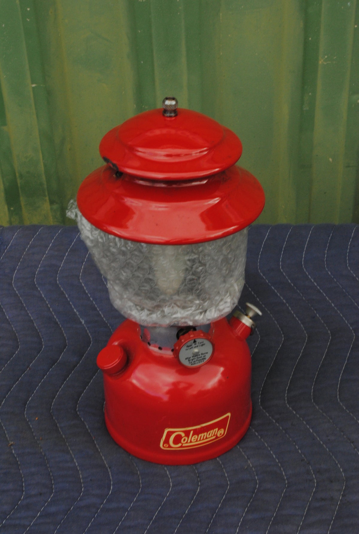 NOS Coleman 200A Lantern In Original Box