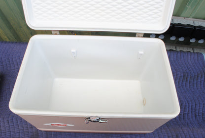 NOS Coleman 2 tone DRink Food Ice Cooler