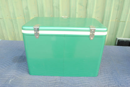 NOS Coleman Canada Snowlite cooler green