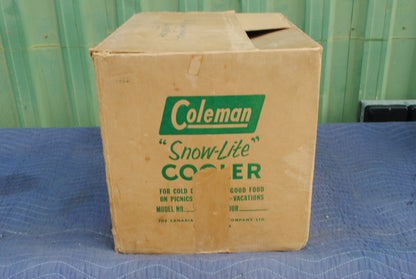 NOS Coleman Canada Snowlite cooler green