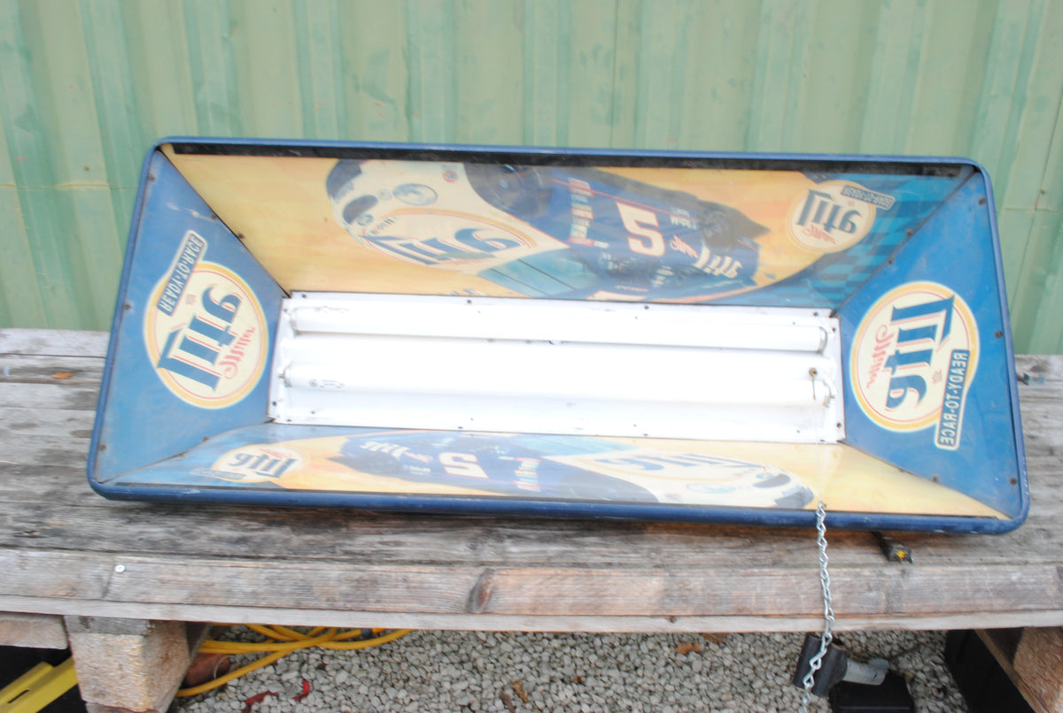 90/00s Authentic Miller Lite Pool Table Light