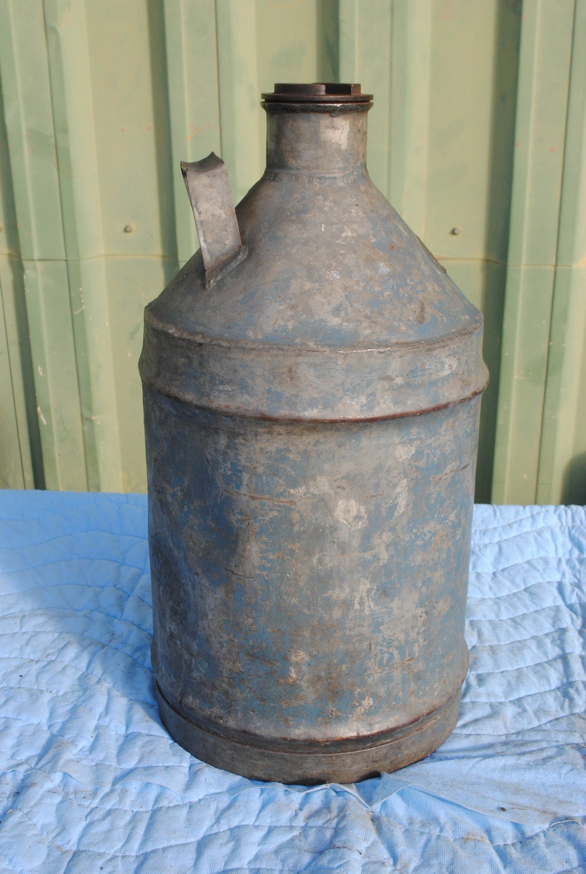 1930s Esso Petroleum Co. galvanised steel oil can