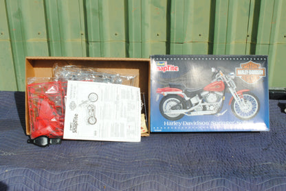 Revell Harley Davidson Springer Softail 1:8 Model kit