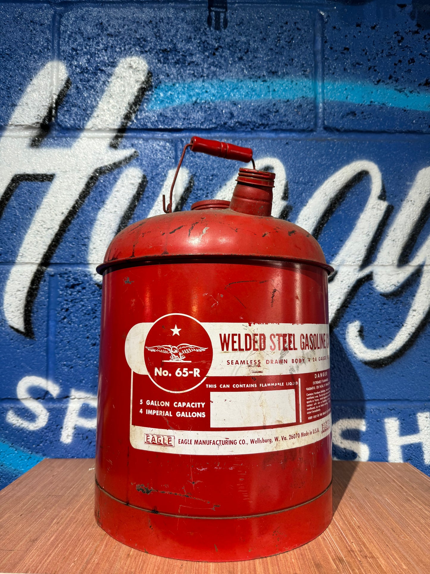 VINTAGE EAGLE WELDED STEEL GASOLINE CAN