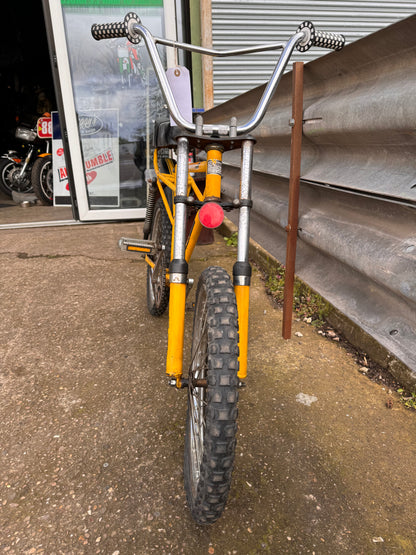 GENUINE VINTAGE YAMAHA MOTO-BIKE BMX YELLOW