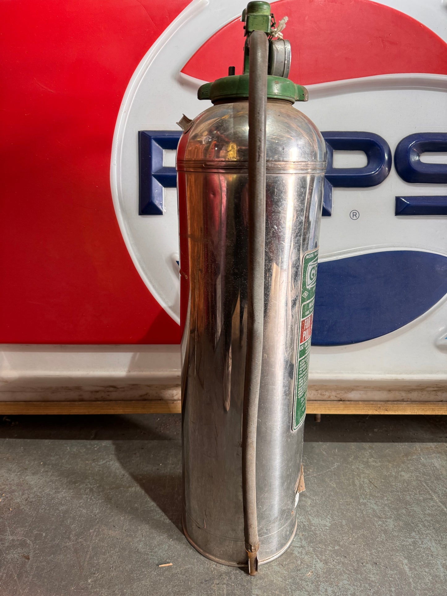 VINTAGE GENERAL CHROME PRESSURIZED FIRE EXTINGUISHER