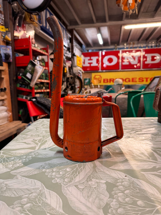 VINTAGE SWINGSPOUT ORANGE OIL CAN