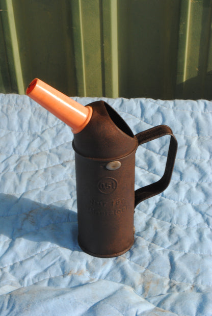 Vintage German 'nur fur mineraloel' oil jug