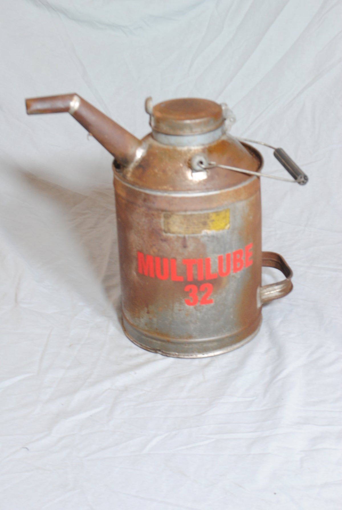 Vintage Multilube 32 Oil can