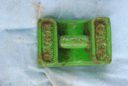 Vintage cast iron 1 pound counterweight