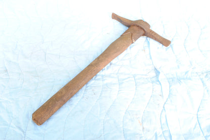 'HF Universal' Vintage Cast iron pickaxe