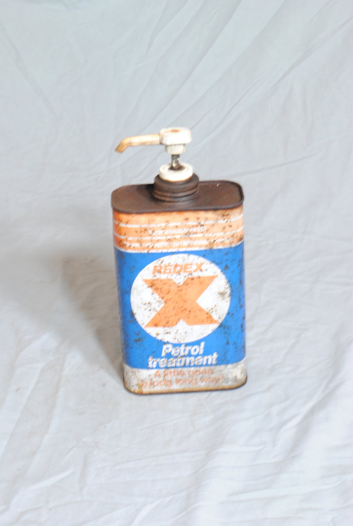 Vintage Redex metal oil can with pump