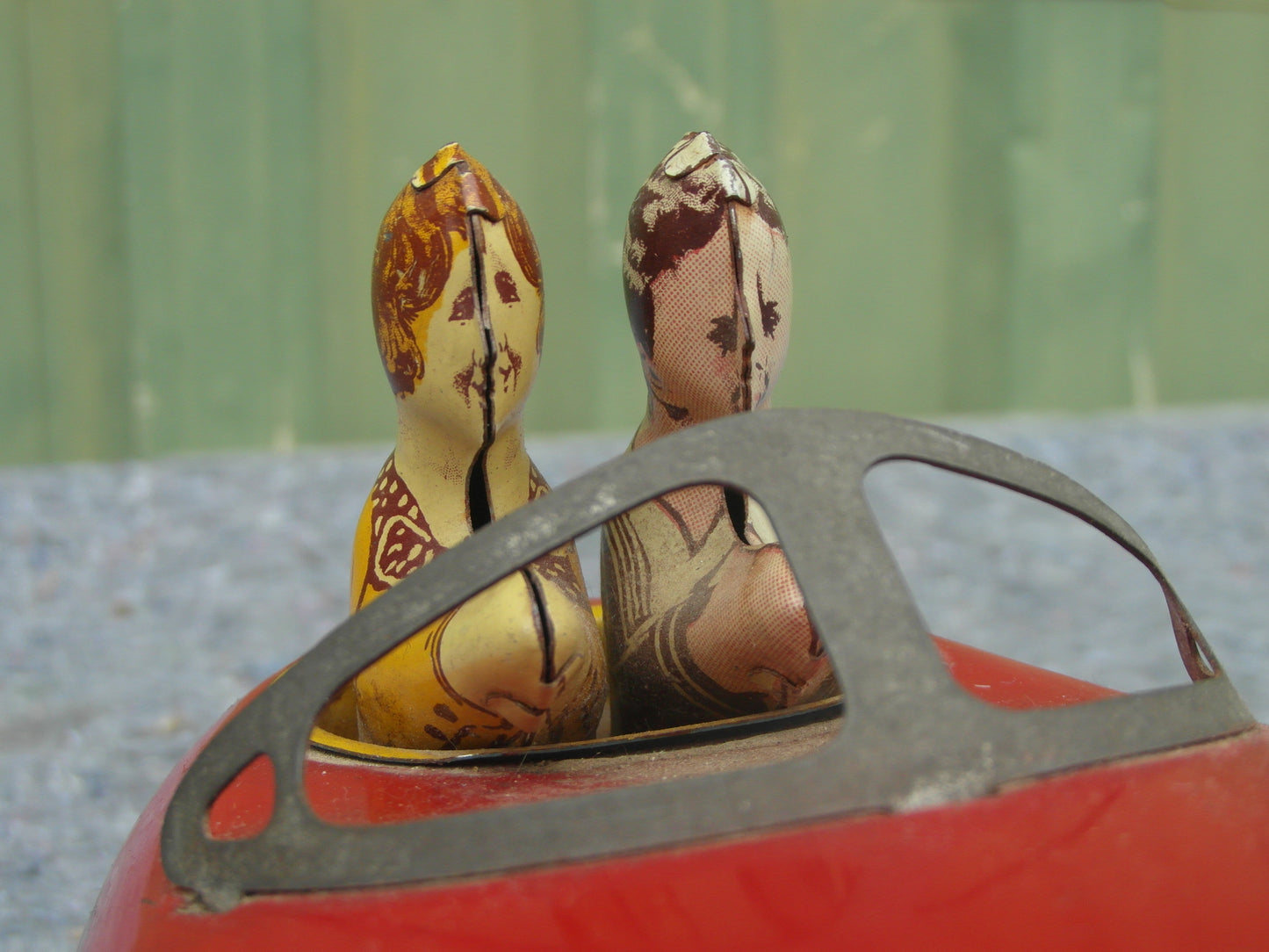 1930s Vintage LINDSTROM skeeter TIN WIND-UP bumper car