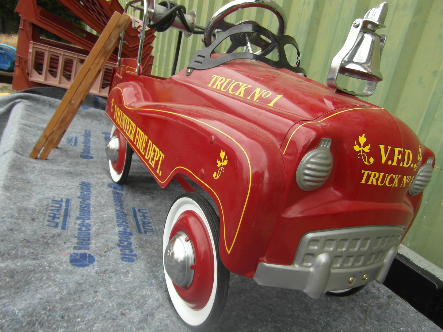 1990s Gearbox pedal fire truck - Classic ride-on Toy