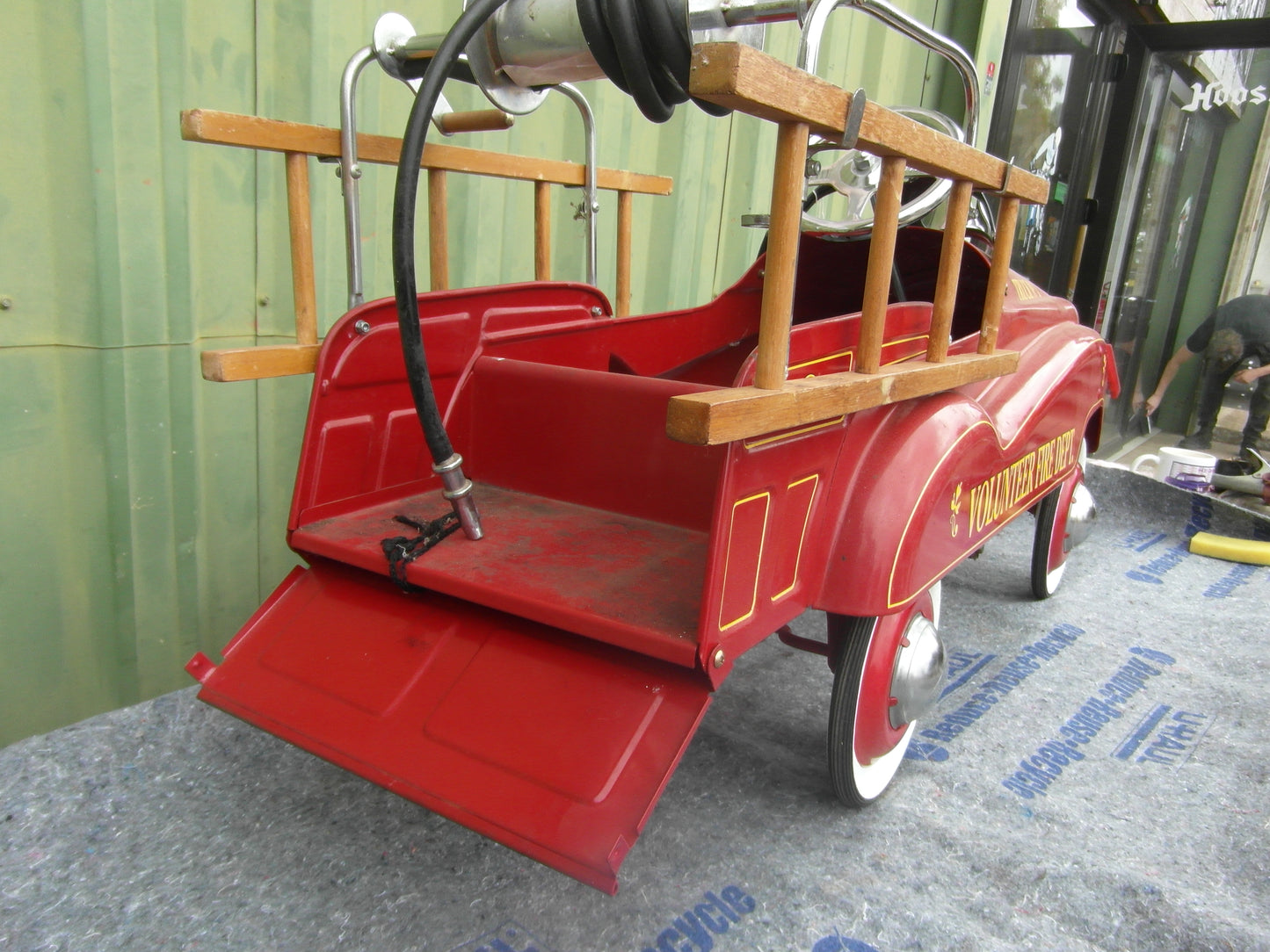 1990s Gearbox pedal fire truck - Classic ride-on Toy
