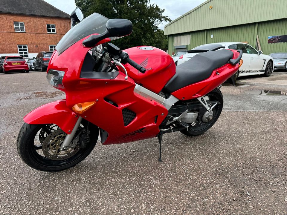 1999 Honda VFR800
