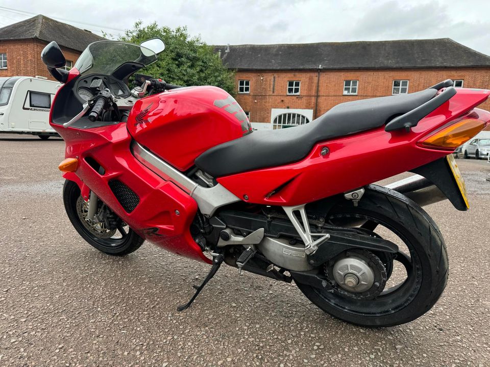 1999 Honda VFR800