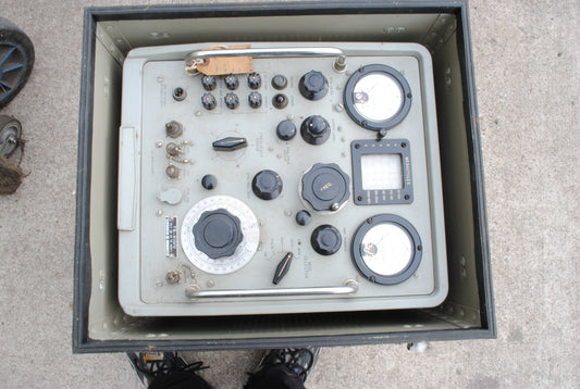 Vintage TS-510/U Military Surplus RF signal generator