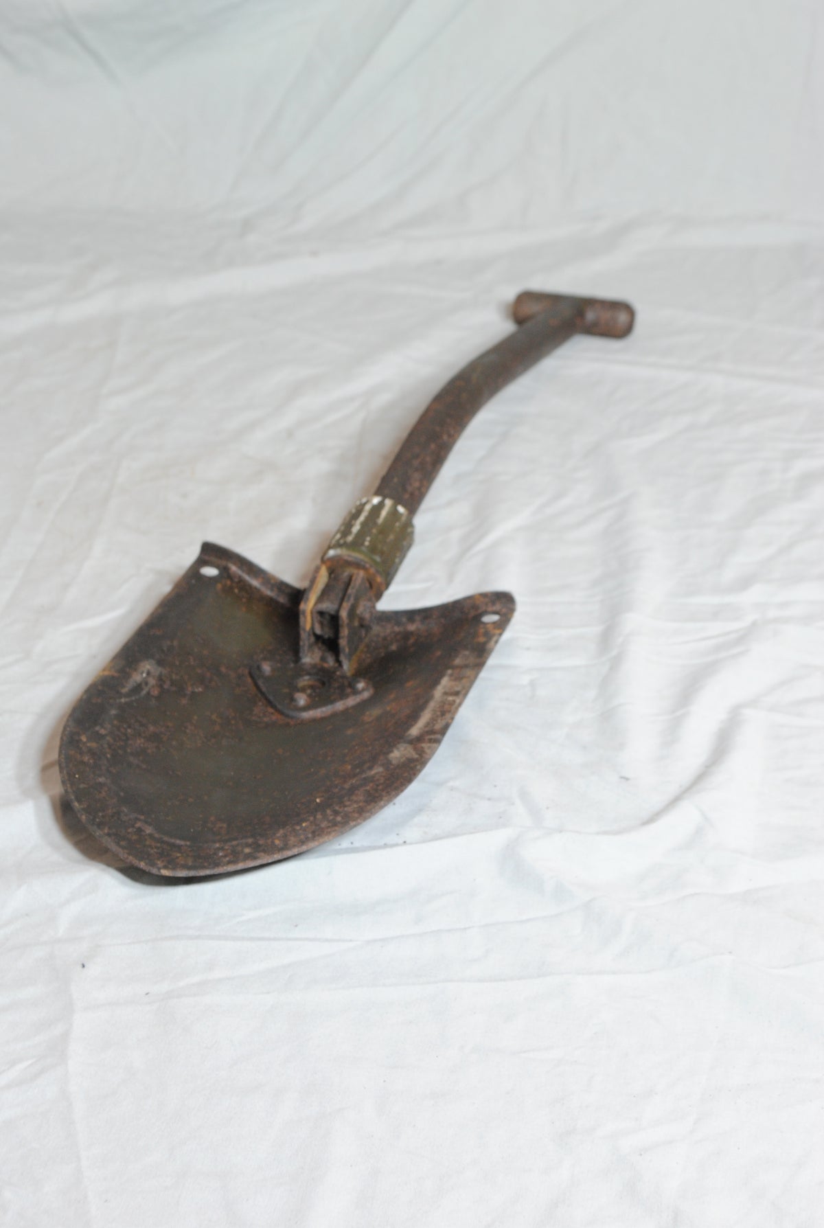 Vintage 1950s US Military Metal entrenching shovel